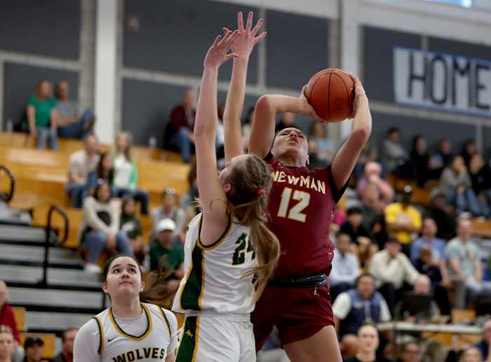 Cardinal Newman girls BB 61, San Ramon Valley 55 NCS Open championship by Dennis Lee 2-24-24022420243 (3)